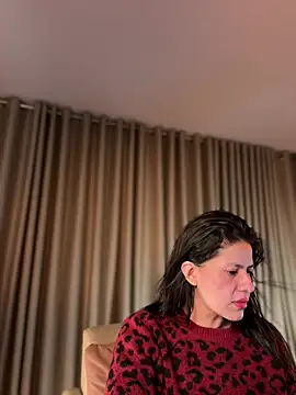 Chat +18 de Zandrina ao vivo