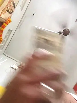 Priyasexcpl's Live XXX Chat