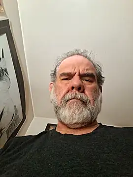 pena633 élő XXX-chatje