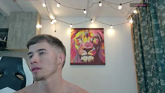 Ryannblue07's Live XXX Chat
