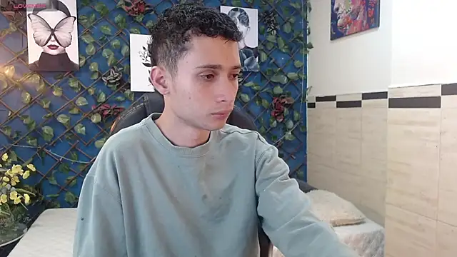 LucassSmith11's Live XXX Chat