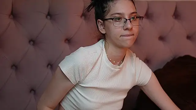 RavenRoyal Webcam show