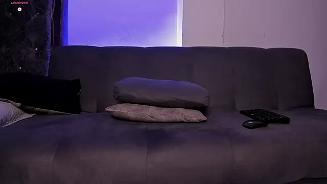 Donathoo1 Live XXX-chat