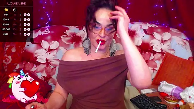 hotzlata's Live XXX Chat