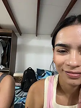 Chatroom XXX en direct de Melissa_Rendon