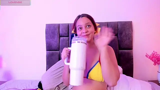 Czat XXX na żywo – LilyMoon__