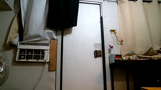 SexyB214n Live XXX chat