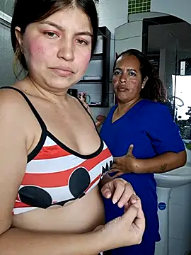 royalgirls_x লাইভ XXX চ্যাট