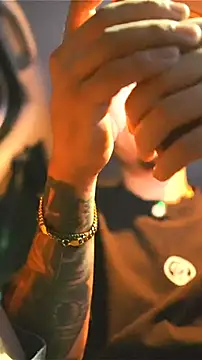แชท XXX สดของ AlphaMasterXxx