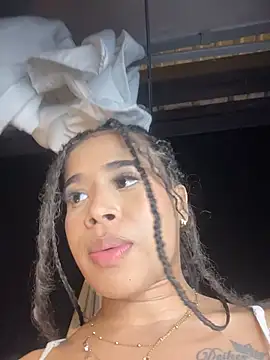 EmmaExoticaXXXのライブXXXチャット