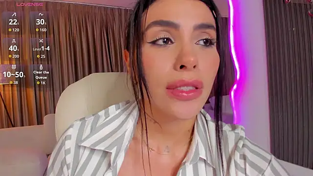 Sarah_Stone_'s Live XXX Chat