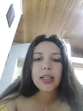Bella_Karoline: απευθείας συνομιλία ΧΧΧ