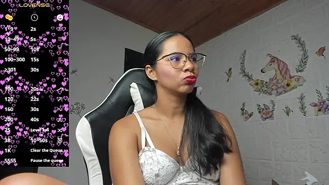 alisson_hoffman05's Live XXX Chat