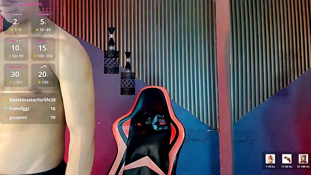 Axxel_Muscle élő XXX-chatje