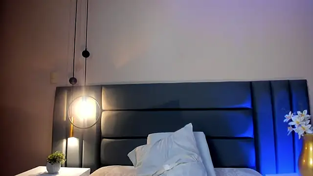 AndraCyruss – Live XXX-chat