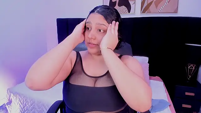 dullce77's Live XXX Chat