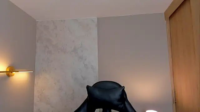 MeganColt's Live XXX Chat