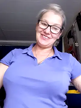 irinamaux's Live XXX Chat