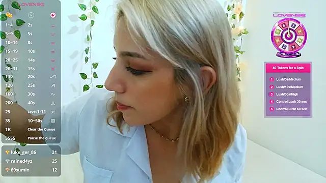 Chat XXX ao vivo de Petite_blossom4