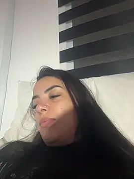 Srta_Jhenny 现场XXX聊天