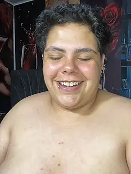 Chat XXX en directo de Hailey_Curvy