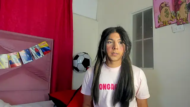 Hopemoretti live XXX chat