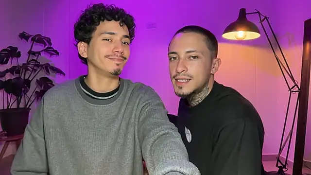 Noah_and_Steven 라이브 XXX 채팅