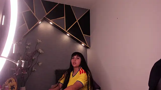 Bella_Raven Live XXX-chat