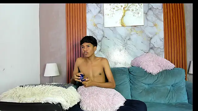 BOUL_GUYS Live XXX-Chat