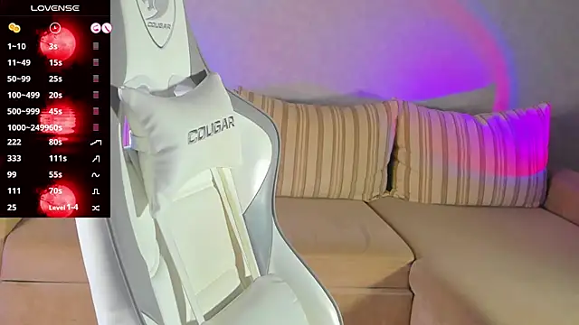FlamyGold élő XXX-chatje