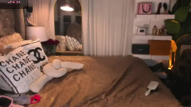 ParisianDoll Chat XXX in diretta