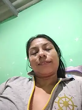 Chat +18 de AngelicaStorms ao vivo