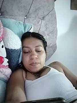 Tiphanydirty3 – Naživo XXX chat