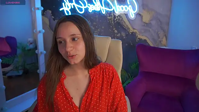 TinyNatalie: απευθείας συνομιλία ΧΧΧ