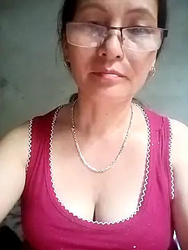 Živý XXX chat Cucci07