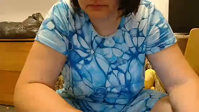 Lucinka1's Live XXX Chat