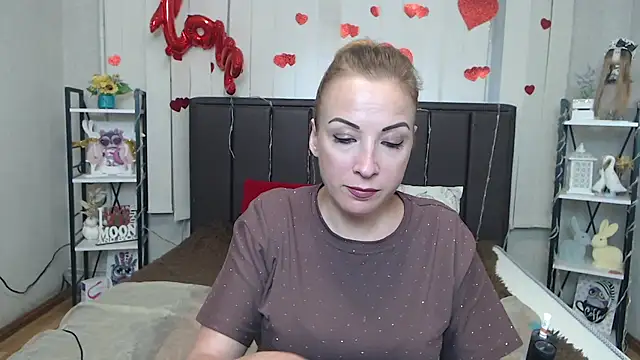 ElizabethSho's Live XXX Chat