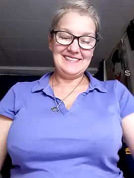 Chat XXX ao vivo de irinamaux