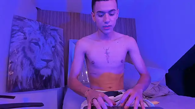 Czat XXX na żywo – MathewAdamss
