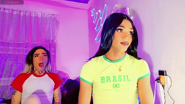 violeta_E_ Chat XXX in diretta