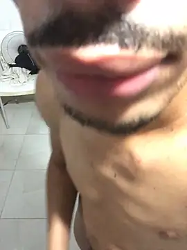 Chat XXX ao vivo de dzshbh2005