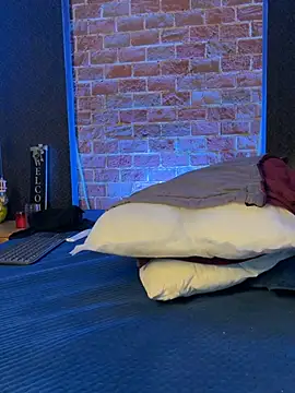 GrayAndrews Chat XXX live