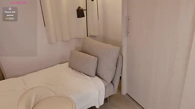 seductivelvet Adlı Modelin Canlı XXX Sohbeti