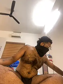 عرض كام Madhavmenon