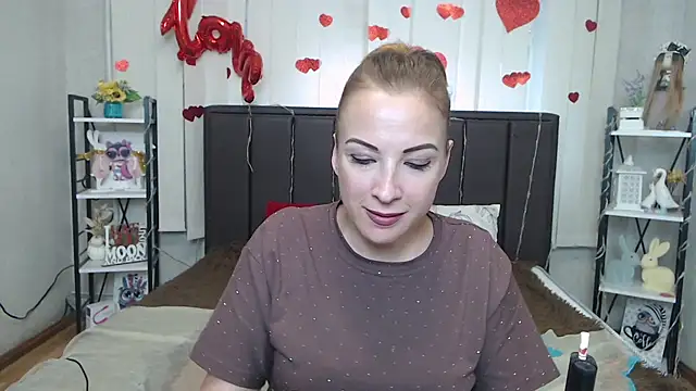 ElizabethSho: онлайн-секс-чат