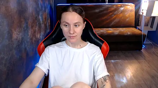 Chat +18 de MiaBun1 ao vivo