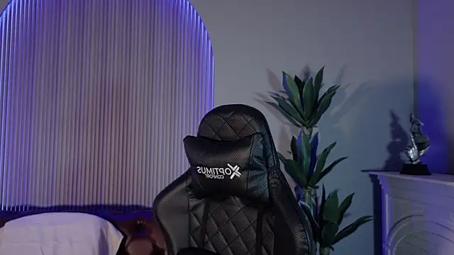 צ'אט XXX בשידור חי של Jacob_Benelli
