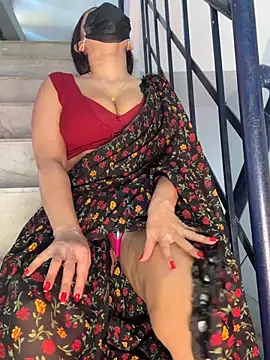 Hot-Haney77's Webcam Show