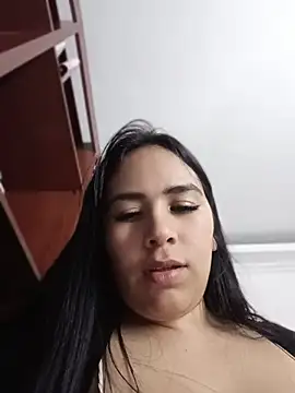 Chat +18 de Karla__Morrison ao vivo