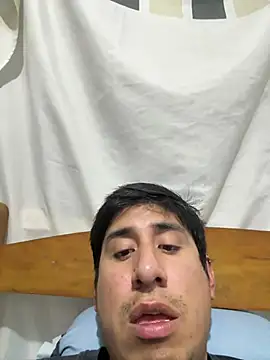 Chat XXX ao vivo de Adanxho